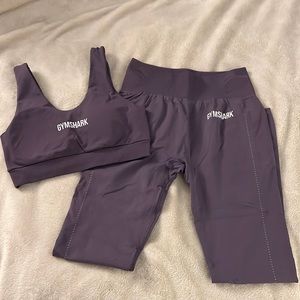 Gymshark purple leggings and sports bra set. SiZe medium lightly worn